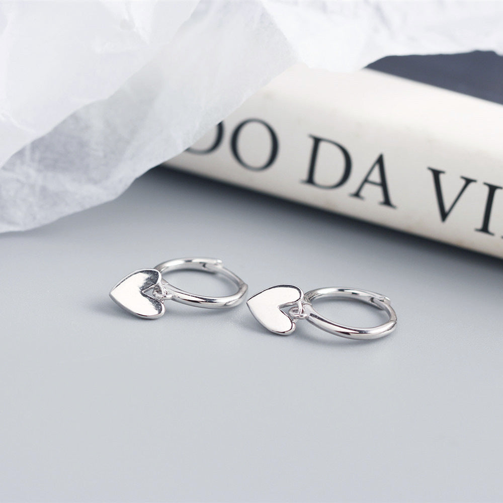 Little love heart earrings in gold